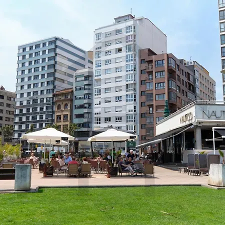 El Pixin - De Gran Categoria En * Gijón